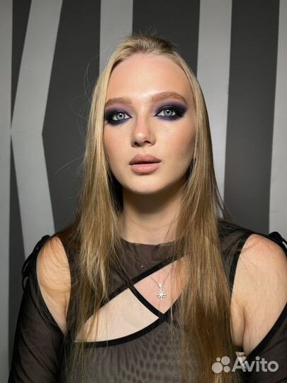 Визажист, мастер по прическам