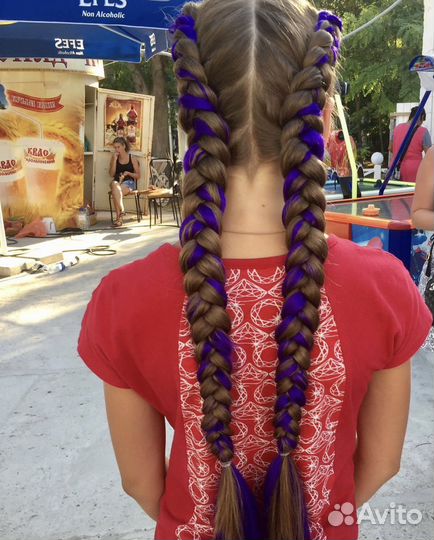 Мастер по плетению кос