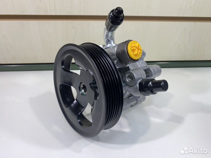 Насос гидроусилителя Toyota 1zzfe