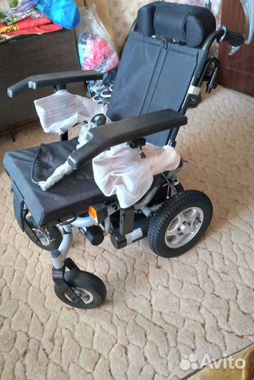 Инвалидное кресло коляска с электроприводом KY111
