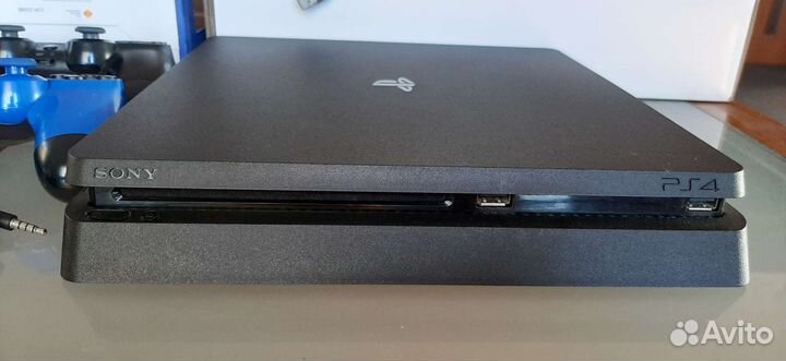 Sony playstation 4