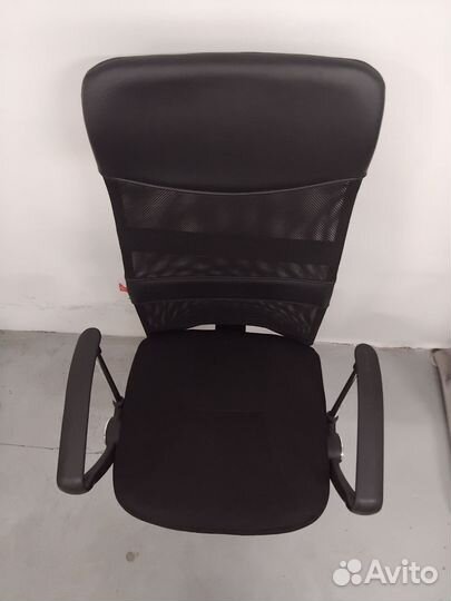 Добротное. эргономичное.удобное кресло Brabich