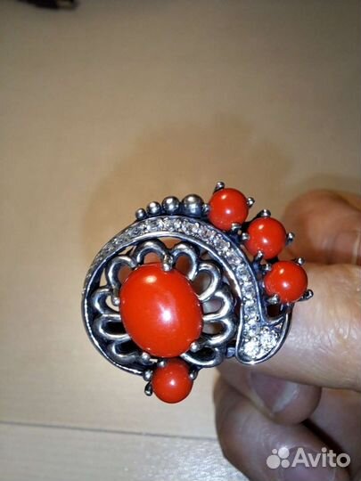 Серебряное кольцо