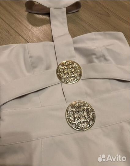 Платье с чокером