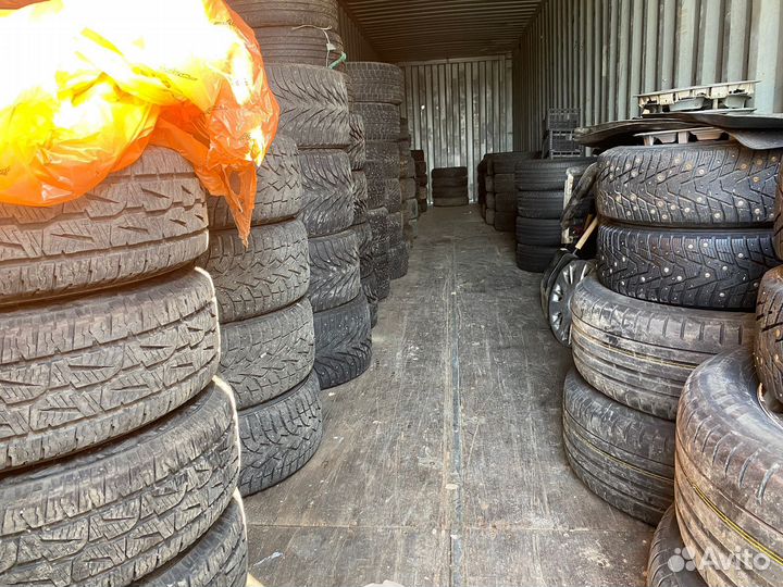 Nokian Tyres Hakkapeliitta 8 235/55 R17 24K