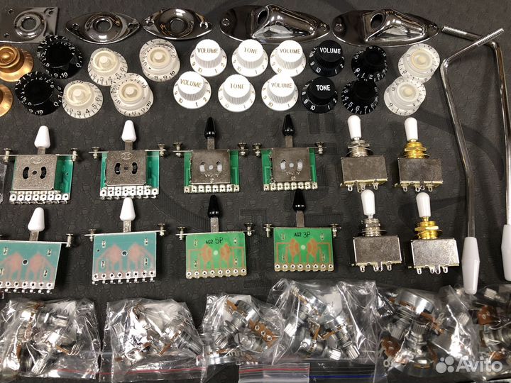 Гитарная фурнитура и аксессуары