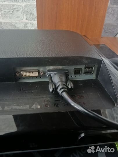 ЖК Монитор BenQ Full HD