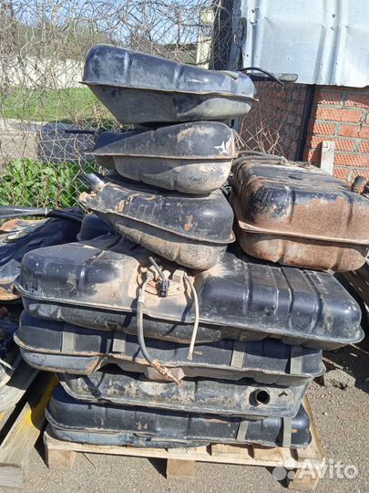 Бензобак топливный бак на ваз 2109 2110