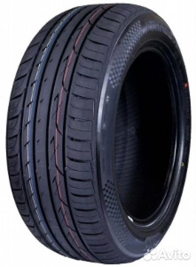 Three-A P606 235/45 R17 97W