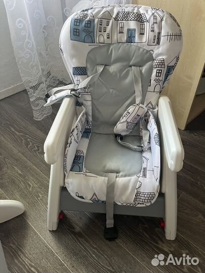 Стул для кормления