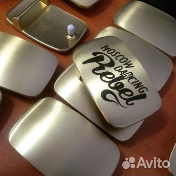 Лазерная гравировка на пластике фанере металле