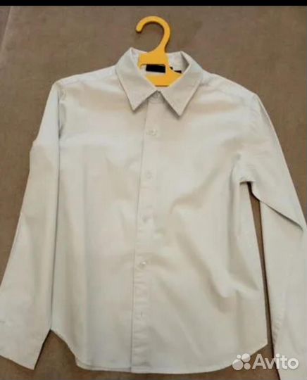 Рубашки белые