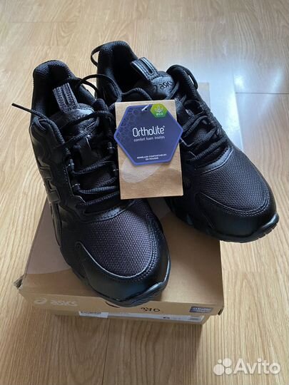 Кроссовки asics новые детские р.38