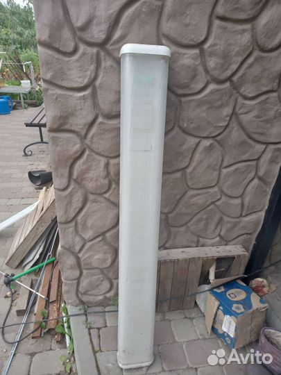 Плафоны с двумя лампами.в наличии 4 штуки