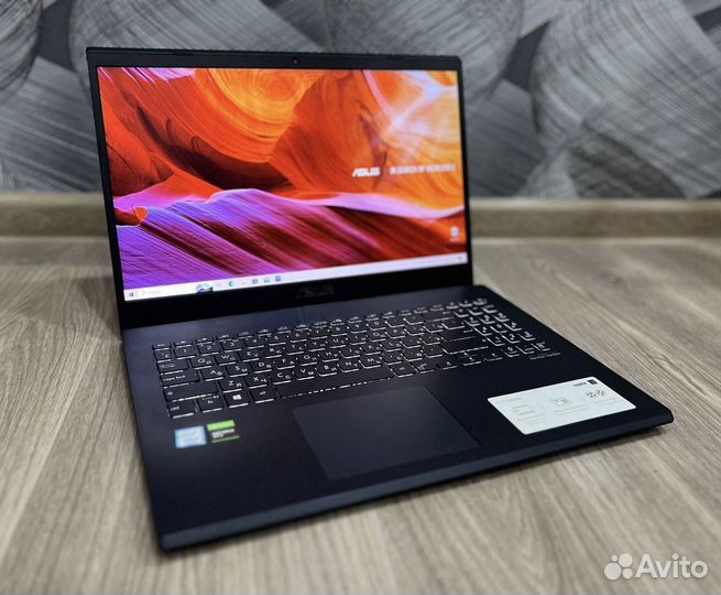 Игровой ноутбук Asus i5/GTX1650/16GB/512SSD