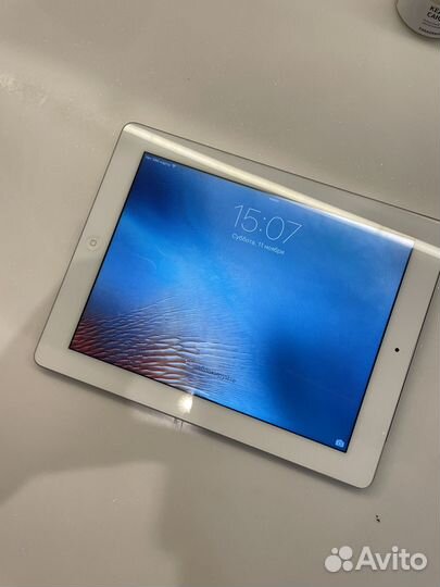 iPad 3 64gb wi fi LTE