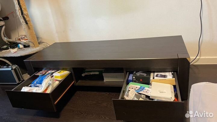 Тумба под телевизор