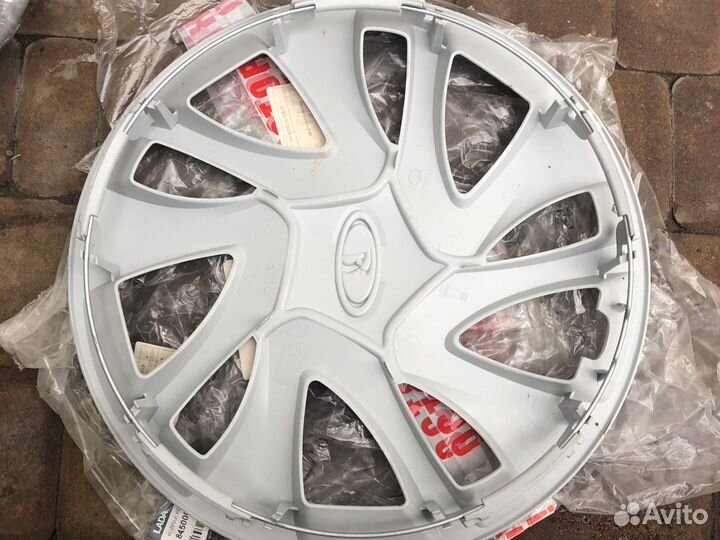 Колпаки по штучно LADA lux R14