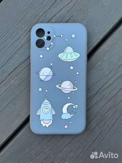 Чехол на iPhone 11