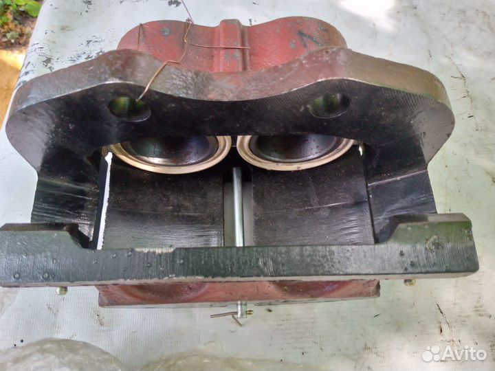 Суппорт зил-бычок