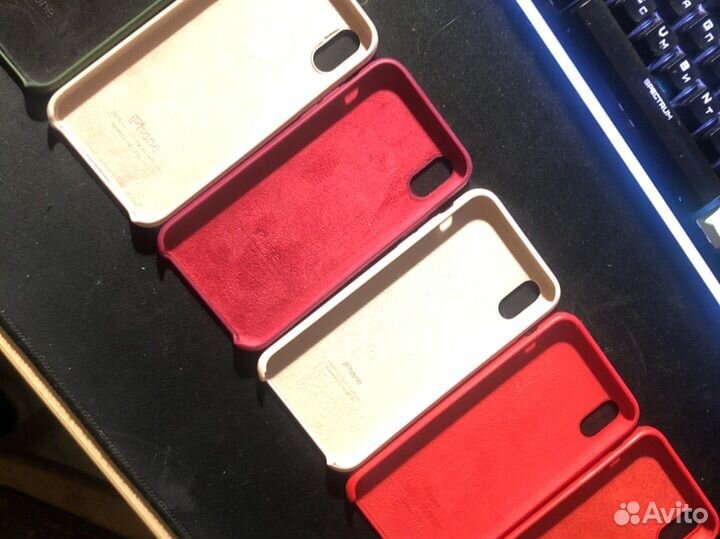 Чехлы на iPhone X/XS