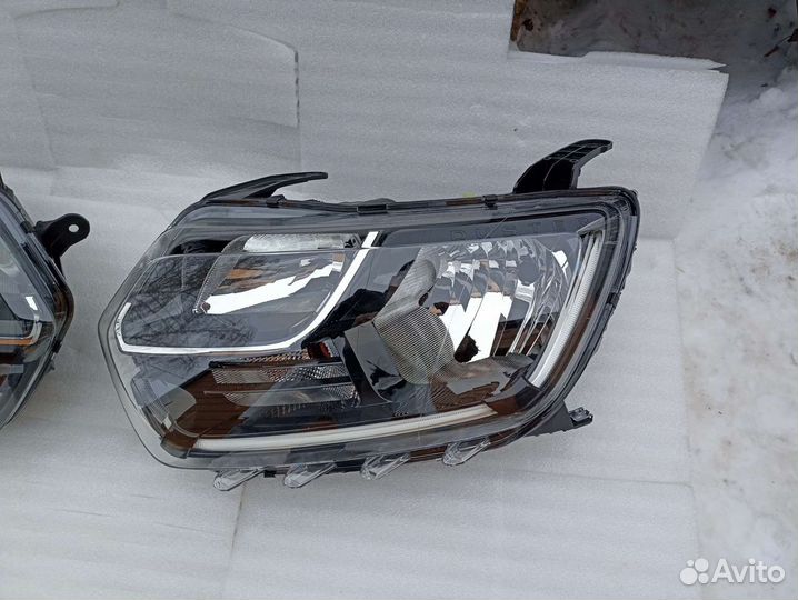 Фара Рено Дастер Renault Duster 2