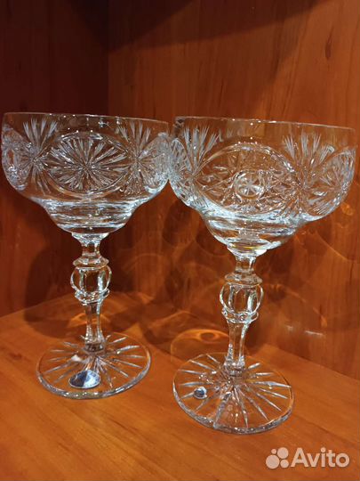 Конфетница на ножке хрусталь