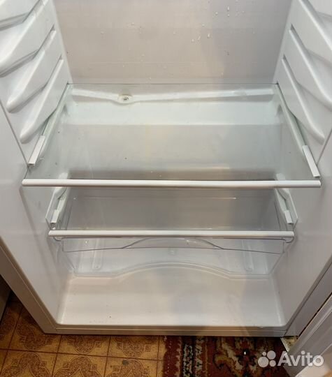 Холодильник Атлант (без морозилки)