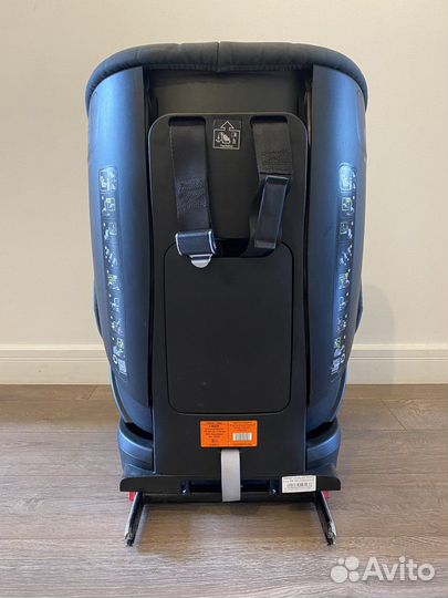 Автомобильное кресло britax romer trifix2 i-size