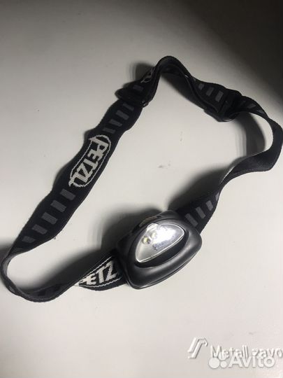 Налобный фонарь petzl