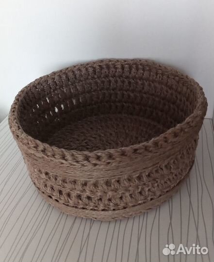 Корзинка плетеная