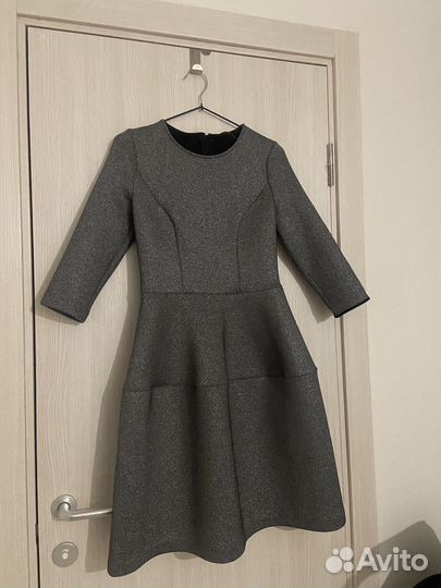 Нарядное женское платье 42 44