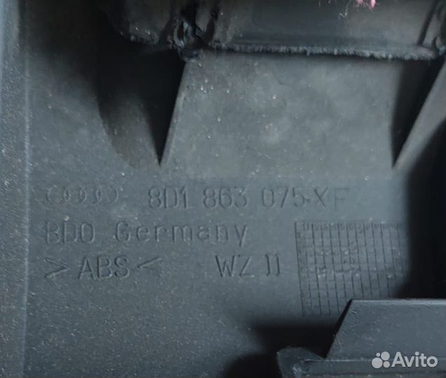 Накладка на торпедо под руль audi A4B5