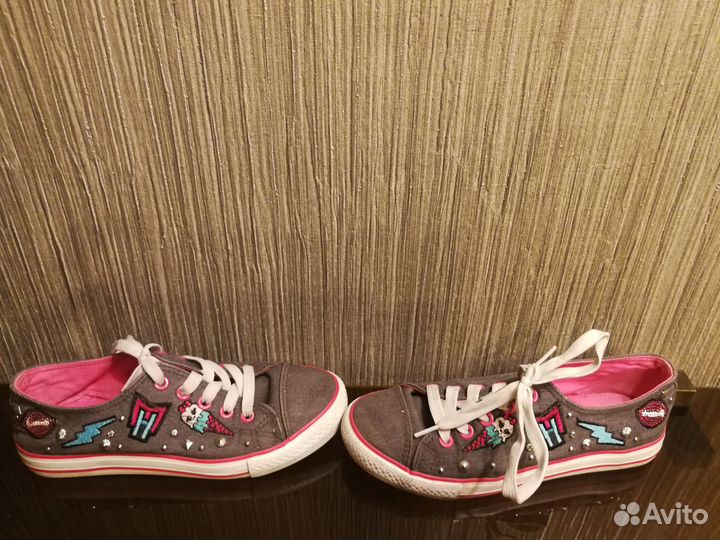 Кеды и слипоны monster higt