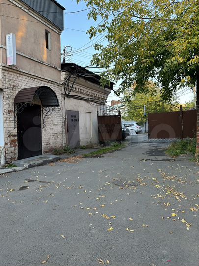 3-к. квартира, 139 м², 2/3 эт.