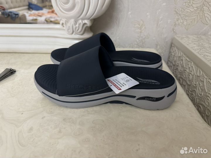 Skechers тапочки