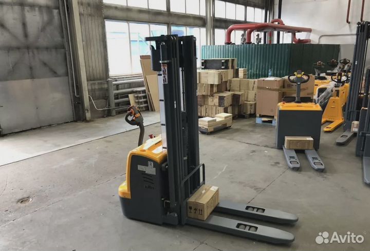 Высотный штабелер Xilin cddr15