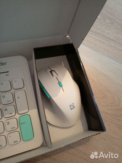 Комплект клавиатура и мышь беспроводные