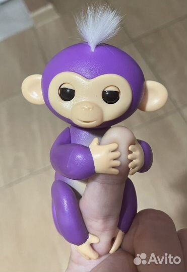 Интерактивная обезьянка Миа