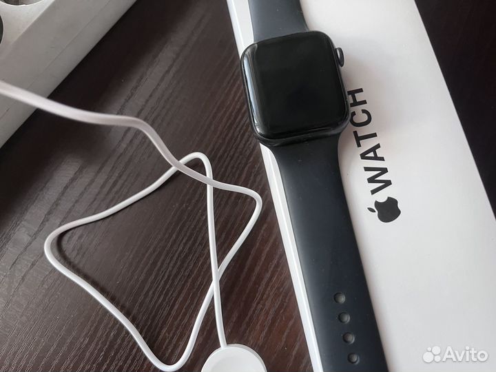 Apple watch se 44 mm