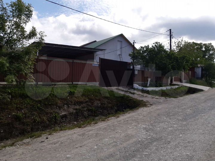 Дом 76 м² на участке 7 сот.