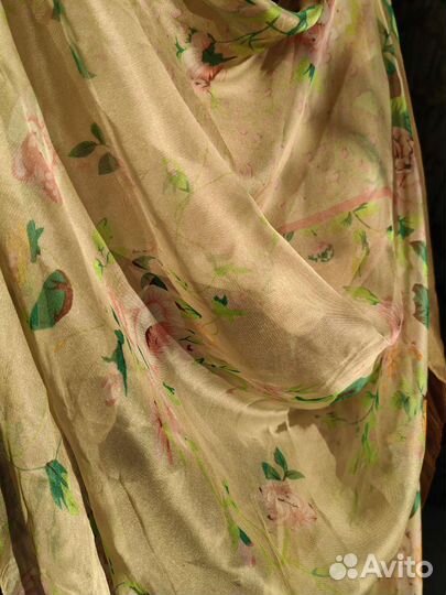 Шарф лёгкий. Новый. Португалия