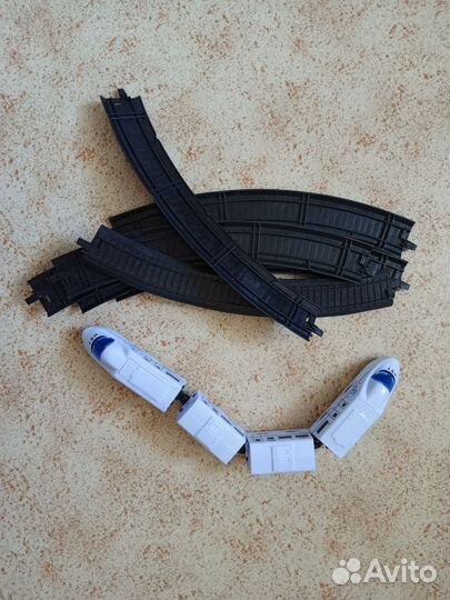 Рельсы и паровоз