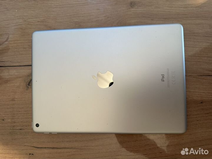 iPad 8 поколения 128 2020 10.2 wi-fi