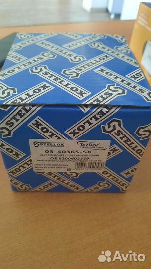 Натяжитель приводного ремня Renault logan