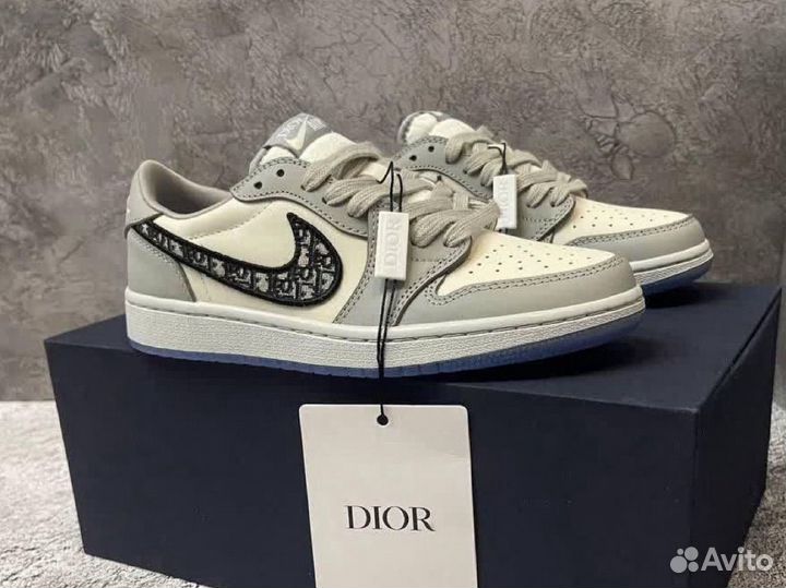 Nike Air Jordan 1 Low & Dior