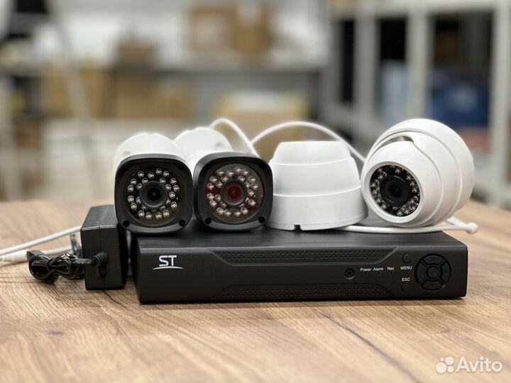 Комплект видеонаблюдения 4 камеры 2мп