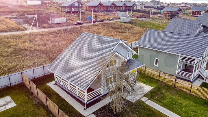 Коттедж 168 м² на участке 6 сот.