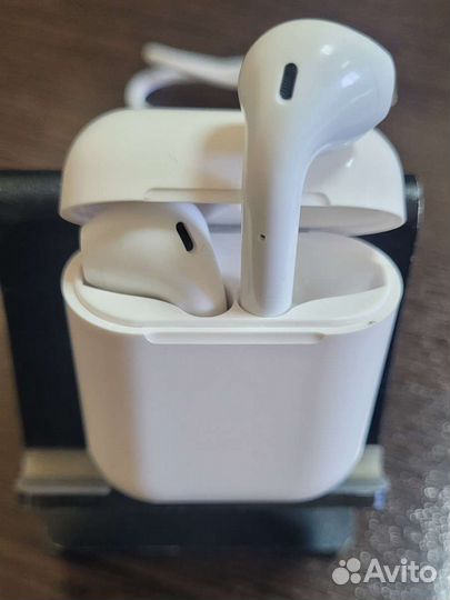 Беспроводные наушники новые