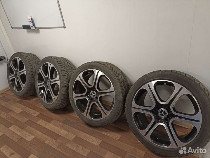 Колесо с дисками Mercedes радиус 19 оригинал